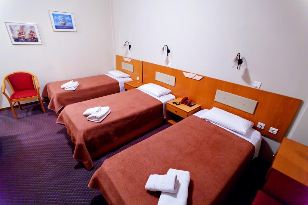 Filia Hotel Комотини Номер фото