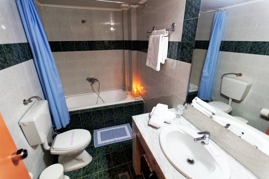 Filia Hotel Комотини Номер фото