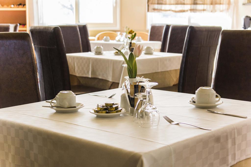 Filia Hotel Комотини Экстерьер фото